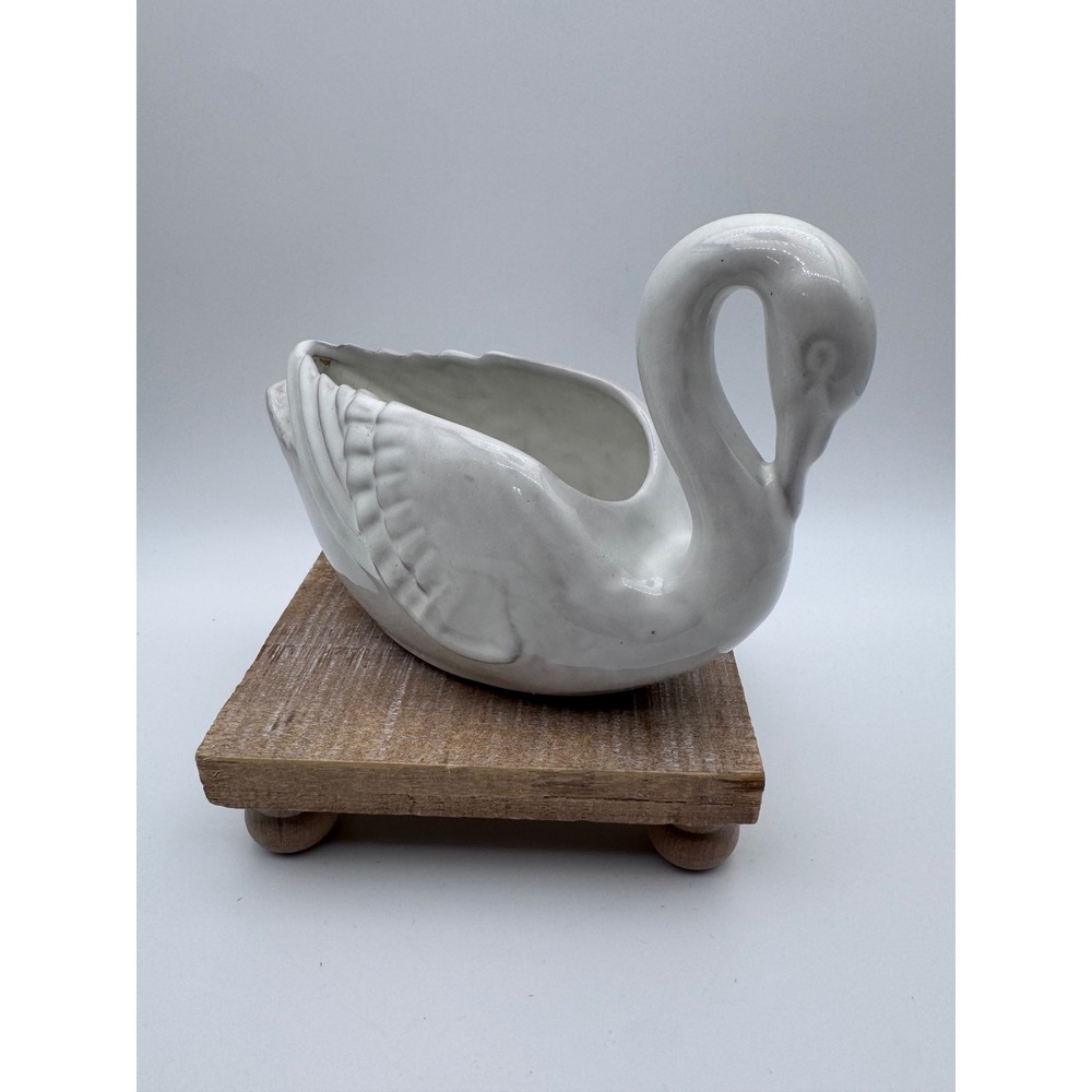 Frankoma Pottery White Swan Planter Vintage Ceramic Decor 228 Sapulpa Clay 8in